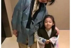 娱乐圈吃瓜爆料跟拍视频,跟拍视频揭露明星幕后真相